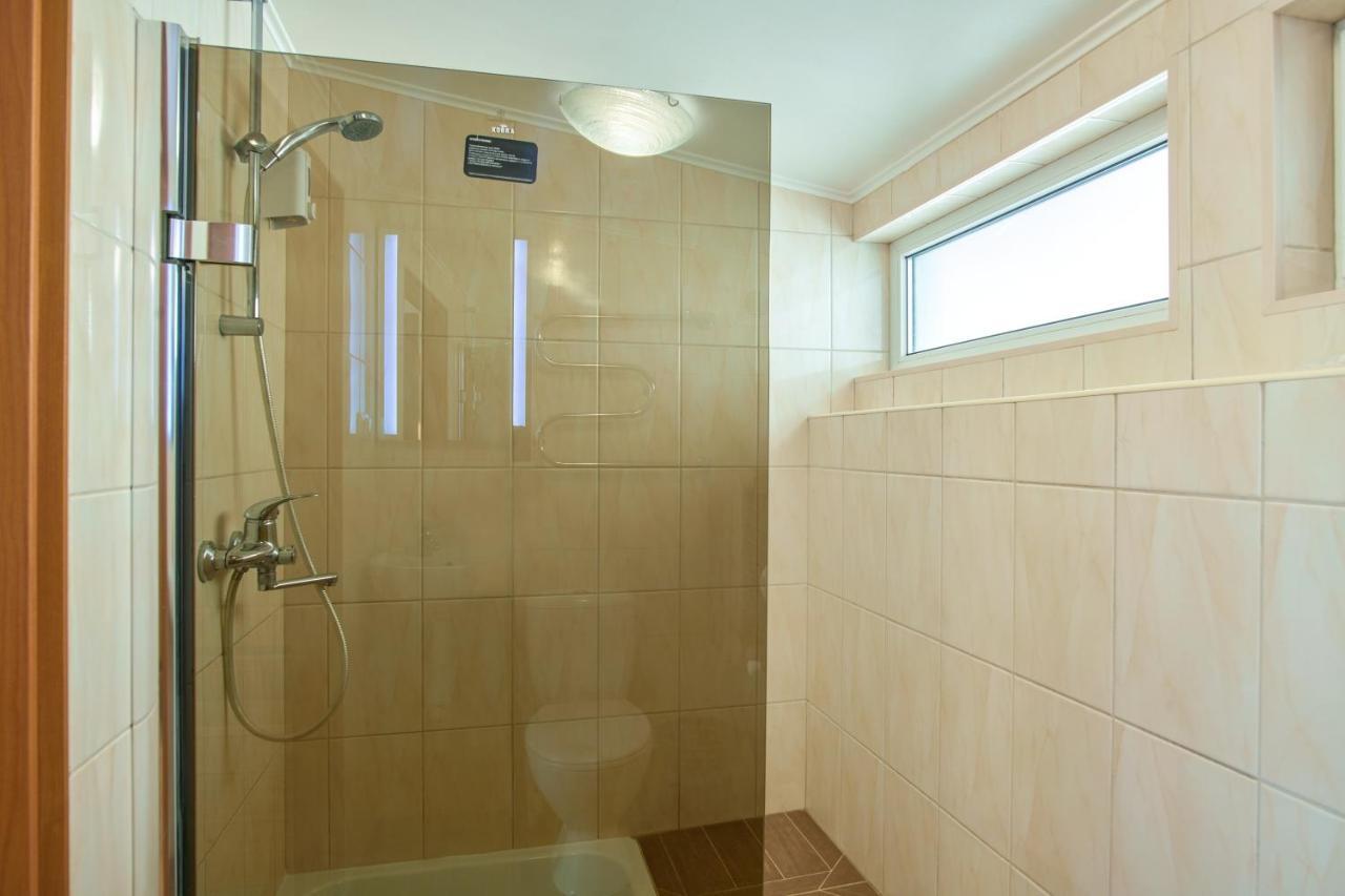 Odessa Comfort House Aparthotel Bagian luar foto
