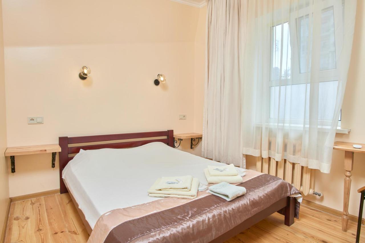 Odessa Comfort House Aparthotel Bagian luar foto